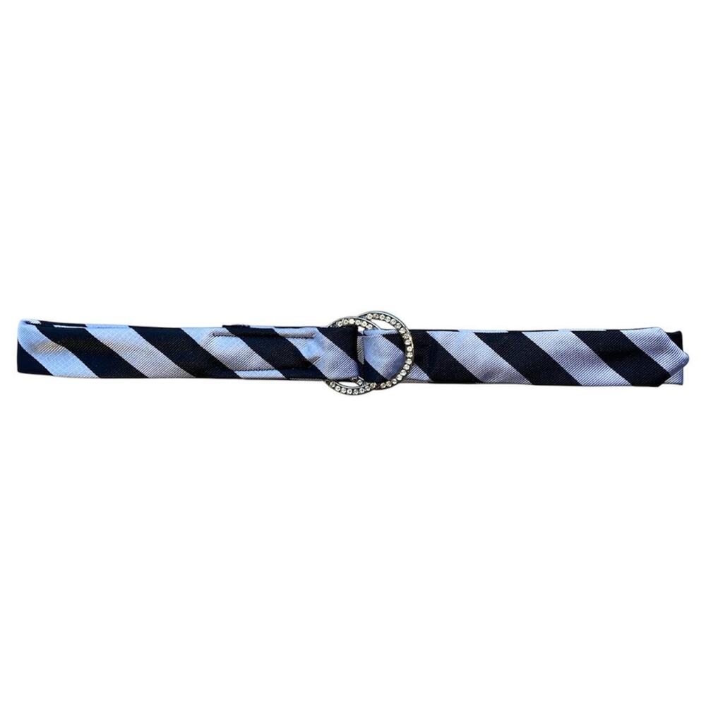 Y2k black + grey striped belt